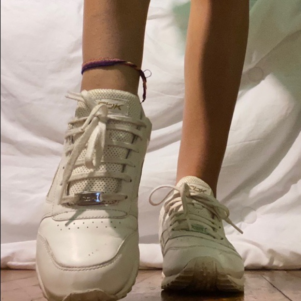 reebok “air force 1” look alike sneakers 💗